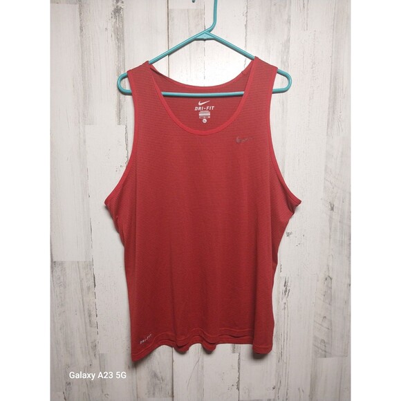Nike Dri Fit Training Tank top size XL Red stripes 607728 687 - Picture 1 of 6